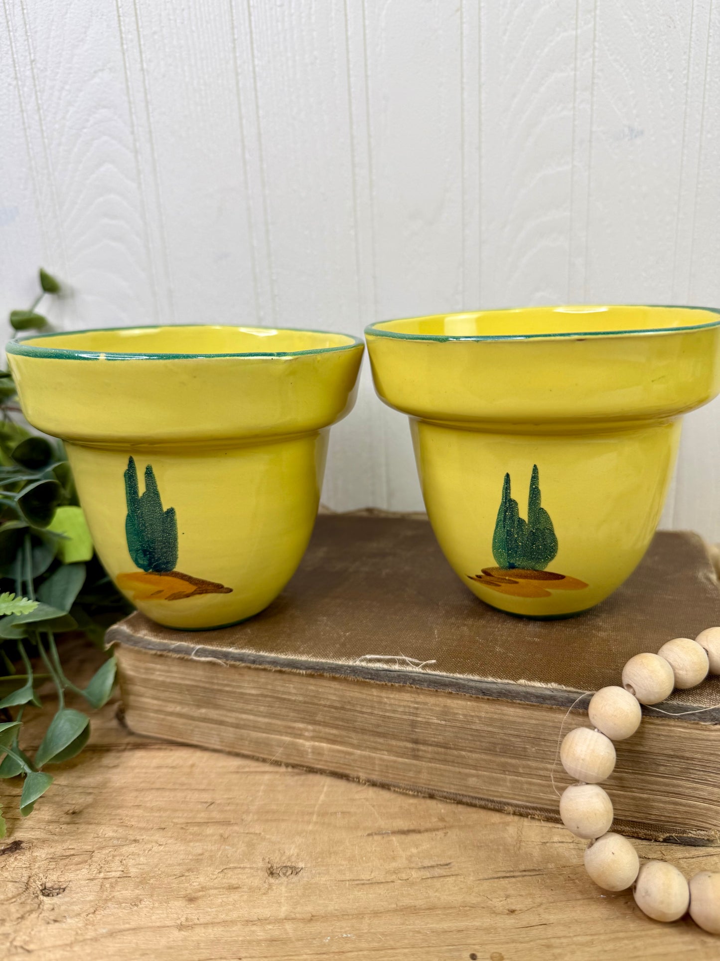 Vintage Hand Painted Italian Majolica Pottery Planter Set