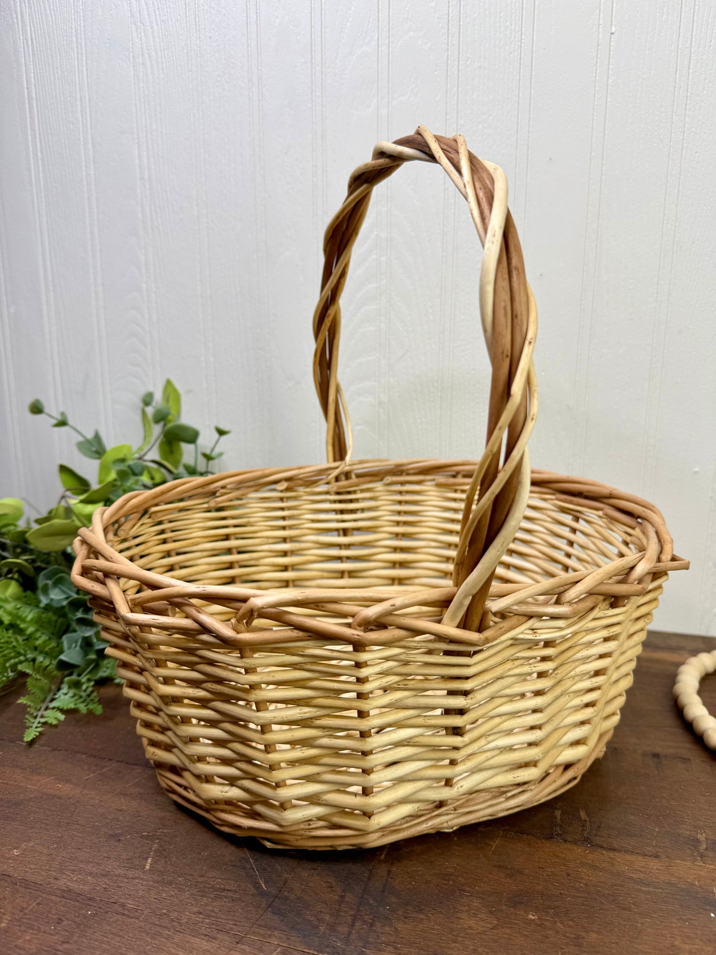 Vintage 2-Toned Chunky Weave Basket with Handle
