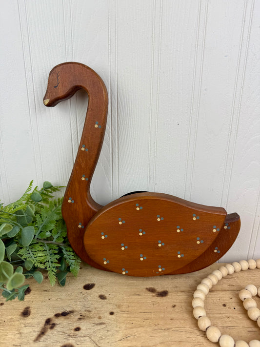 Vintage Home Interiors Wooden Goose Wall Pocket