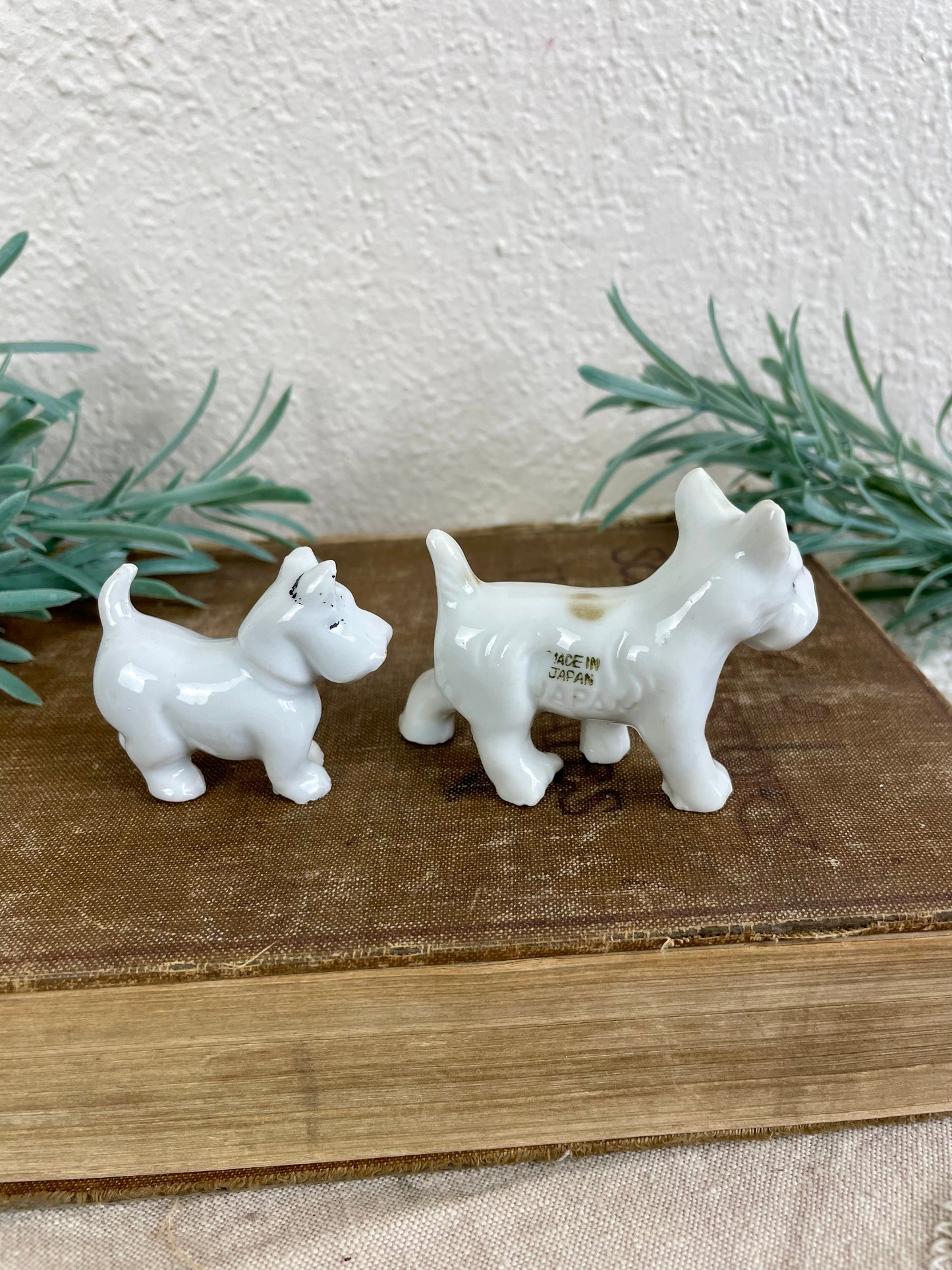 Vintage Porcelain Miniature Scottie Dog Set