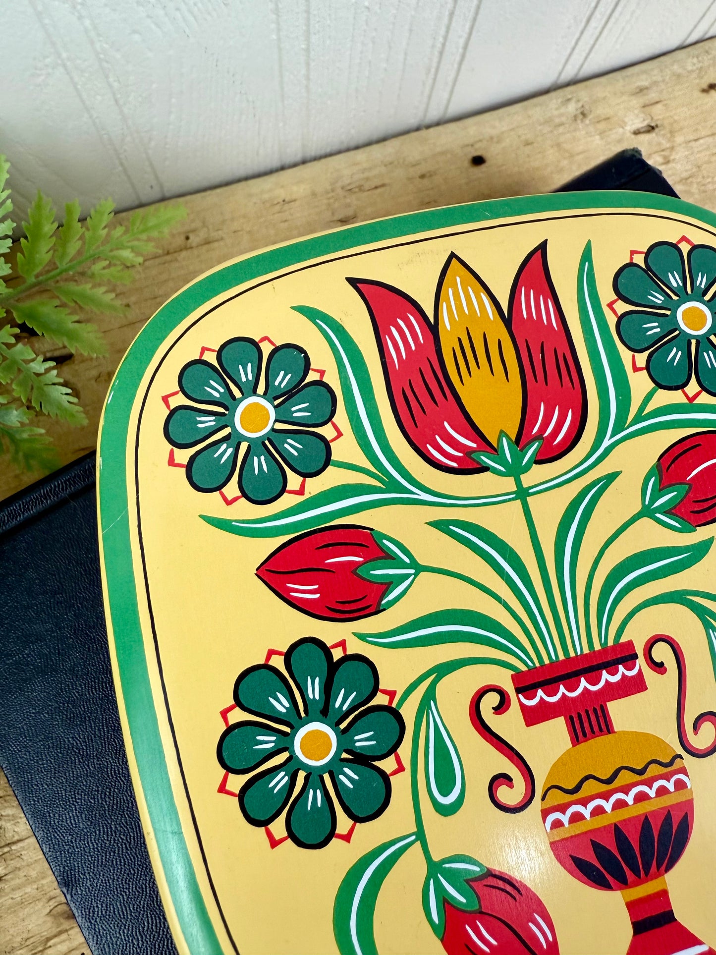 Vintage Folk Art Cookie Tin