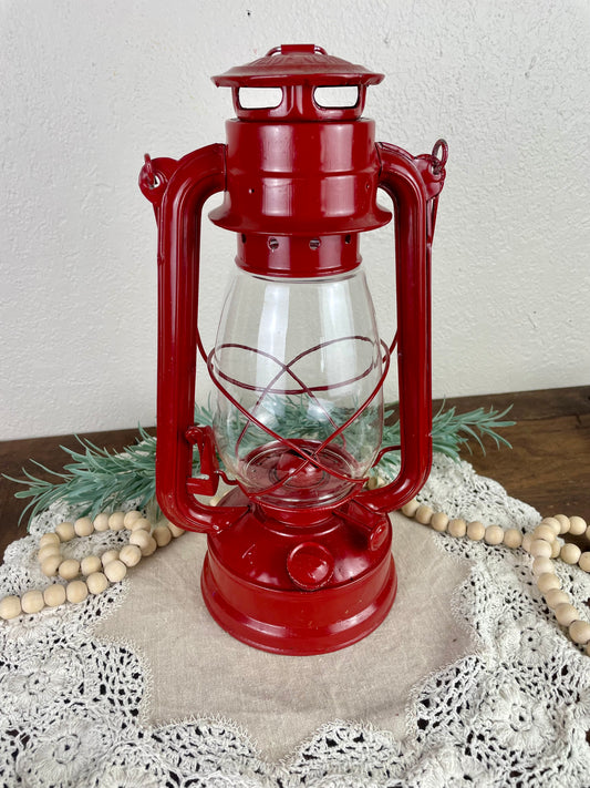 Vintage American Camper Red Kerosene Lantern