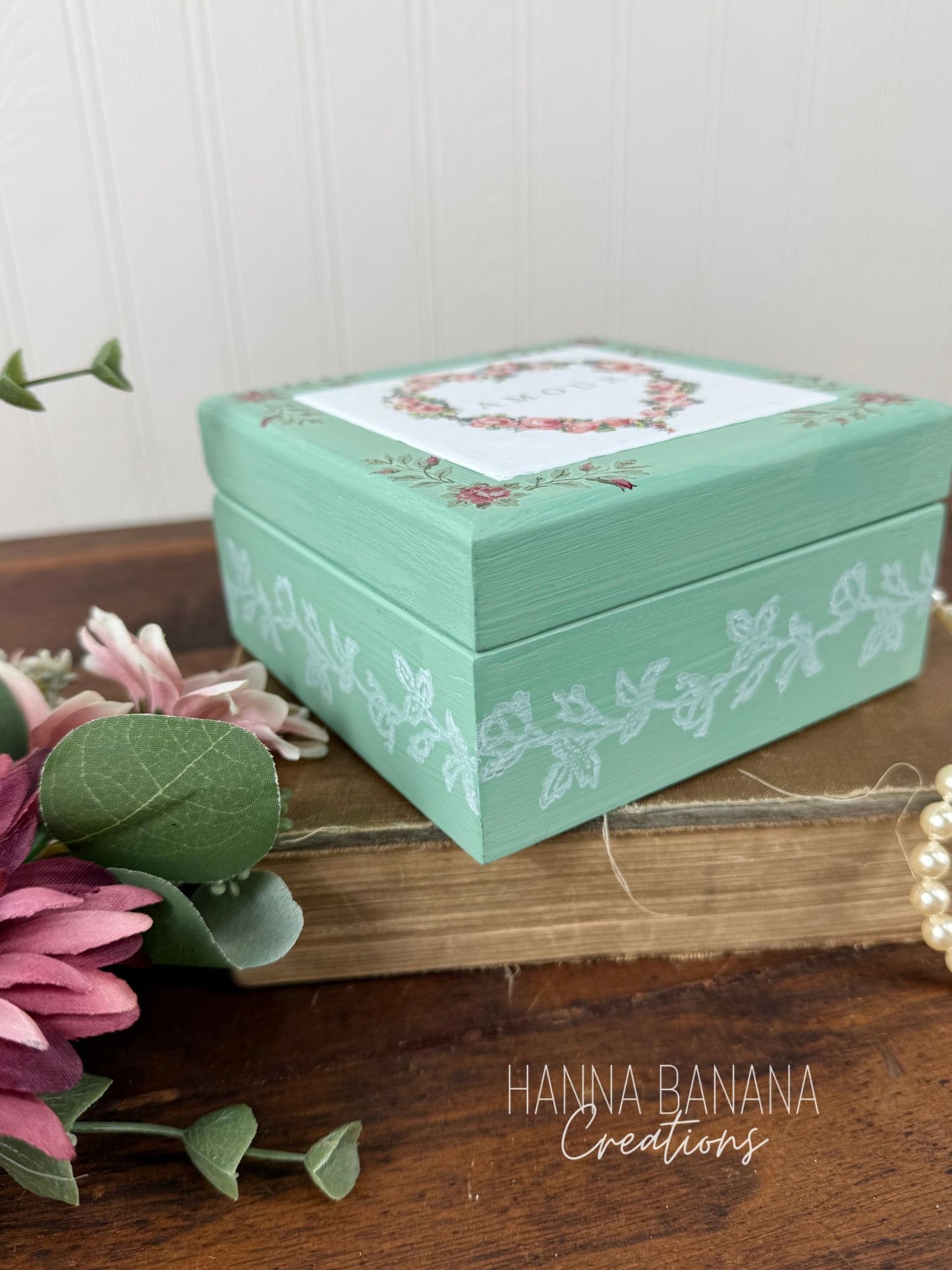 Upcycled Painted Mint Trinket Box