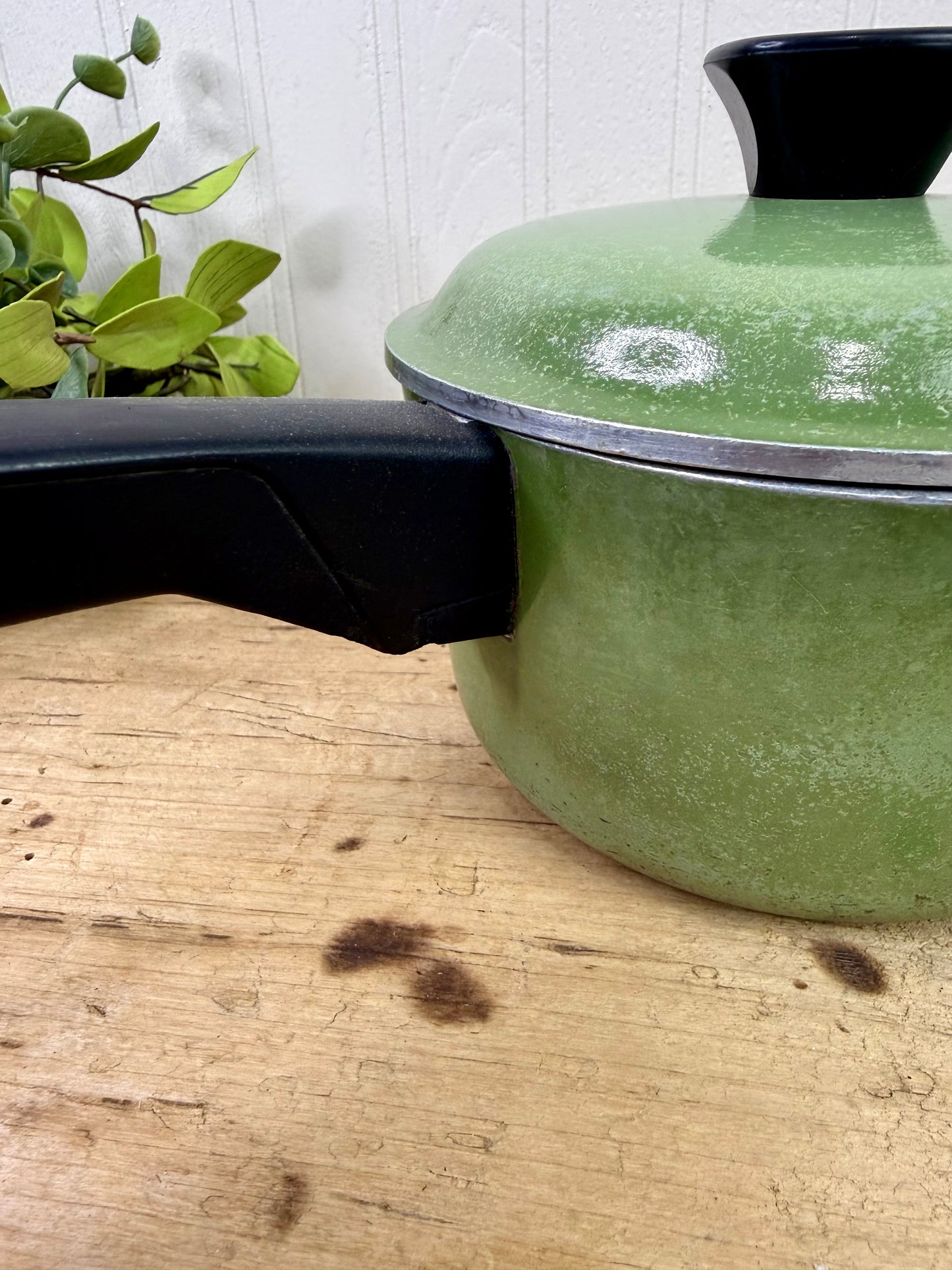 Vintage Mid-Century Club Aluminum Avocado Green Saucepan