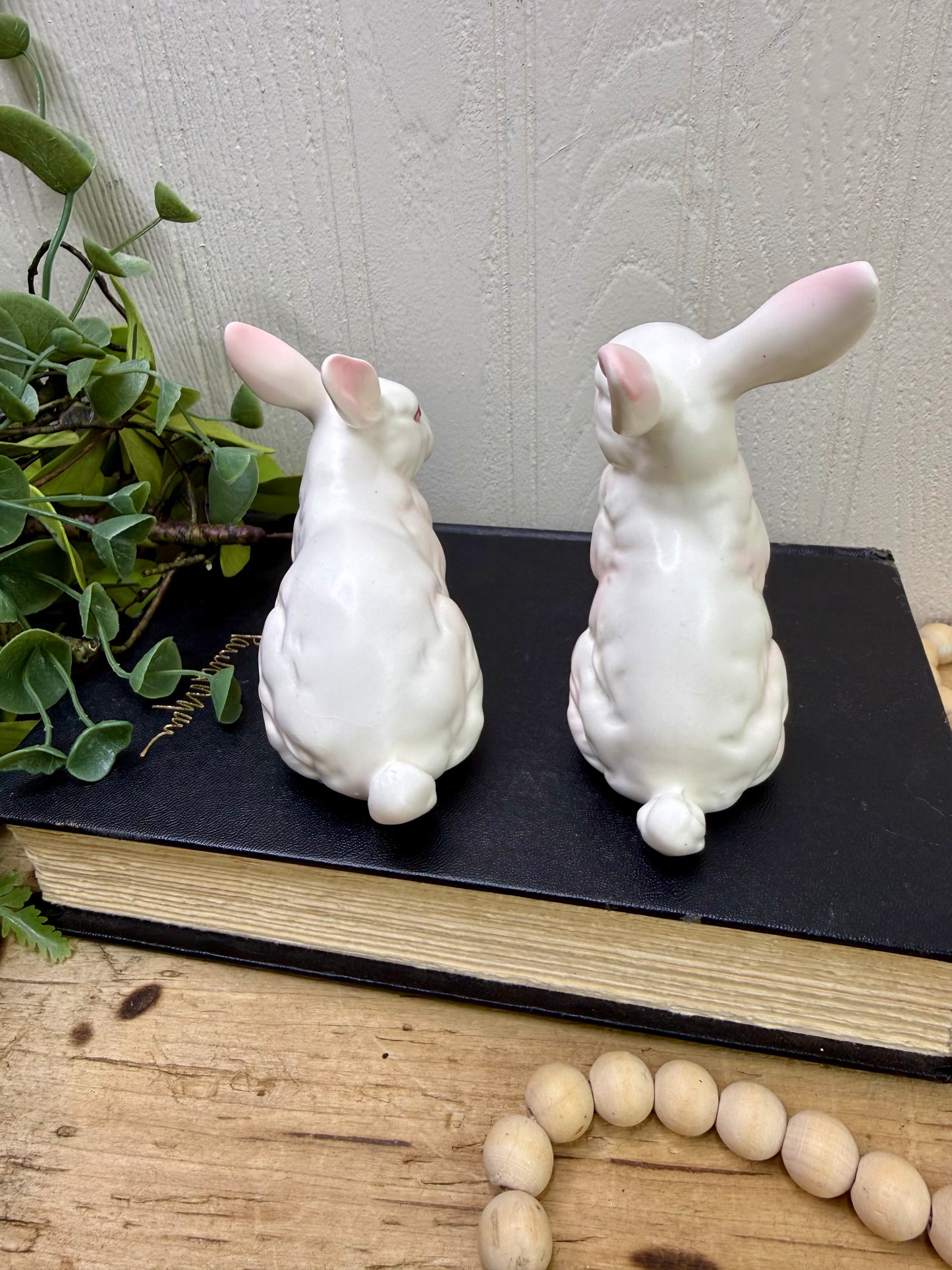 Vintage Lefton Porcelain Bunny Set