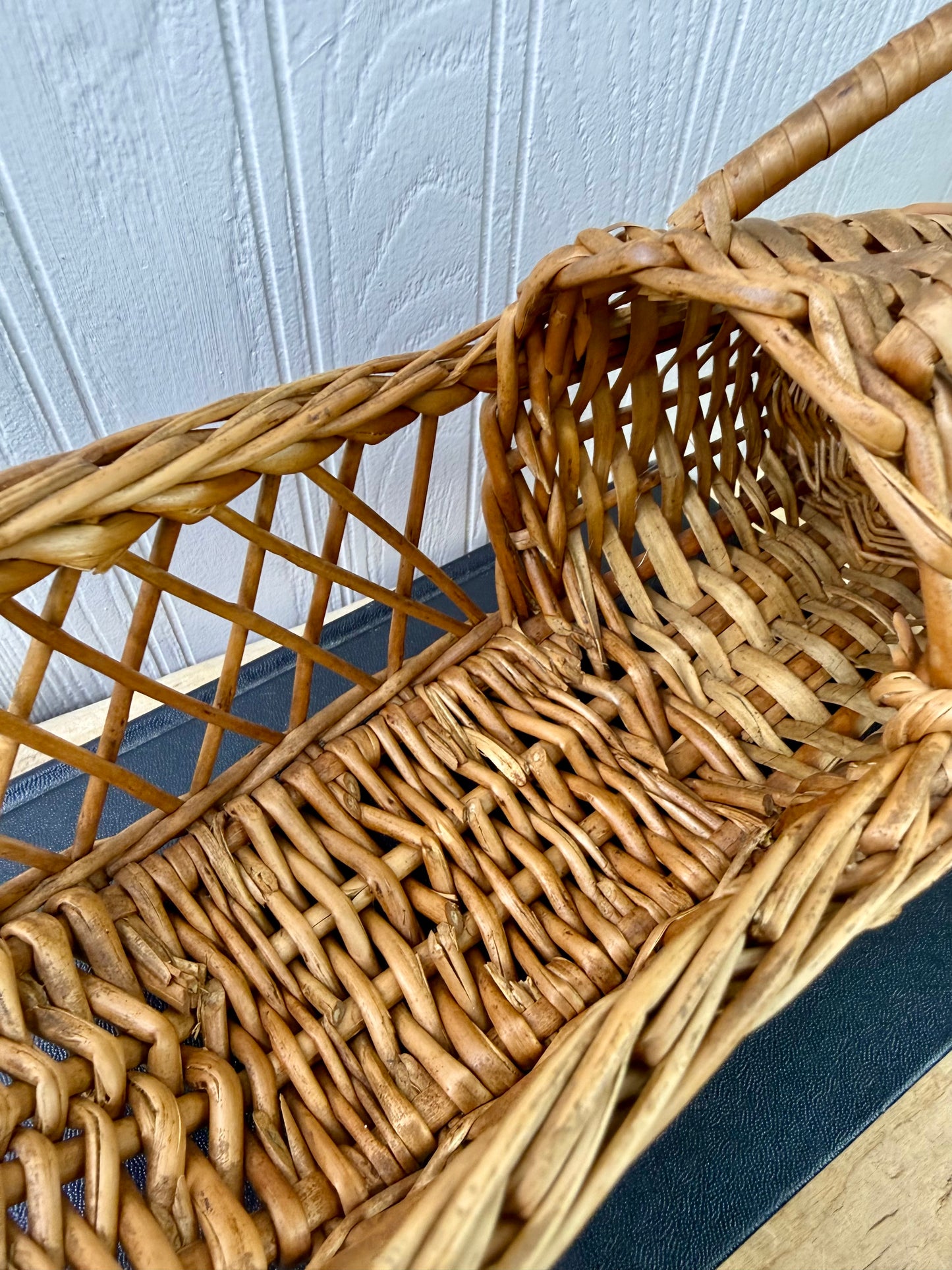 Vintage Wicker Wine Bottle Cradle
