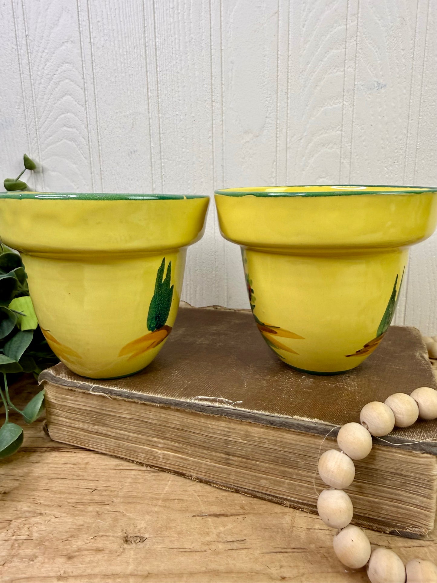 Vintage Hand Painted Italian Majolica Pottery Planter Set