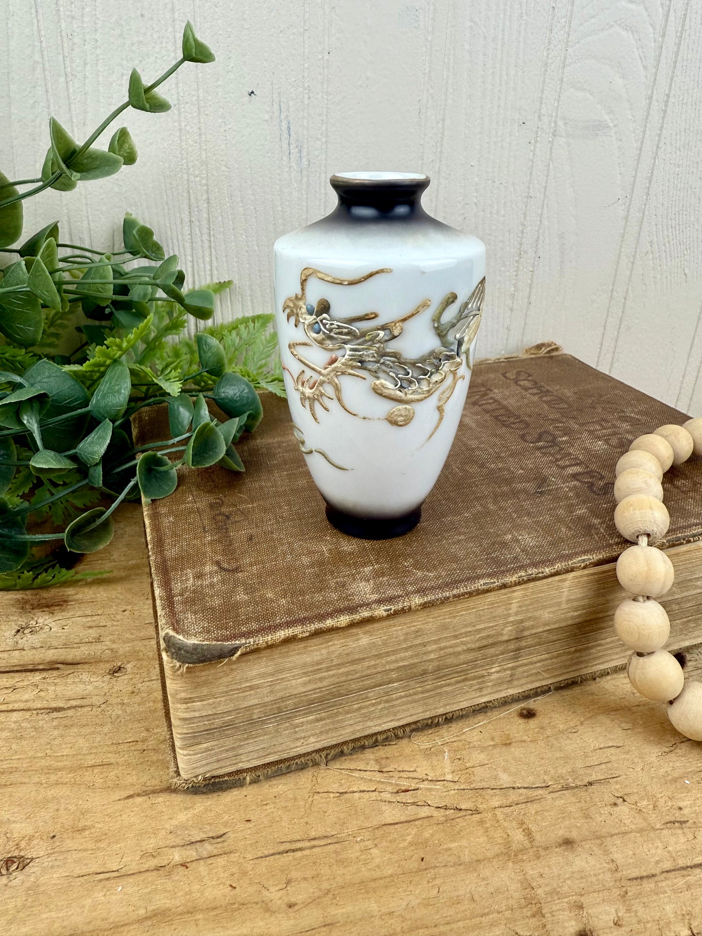 Vintage Japanese Moriage Dragonware Vase