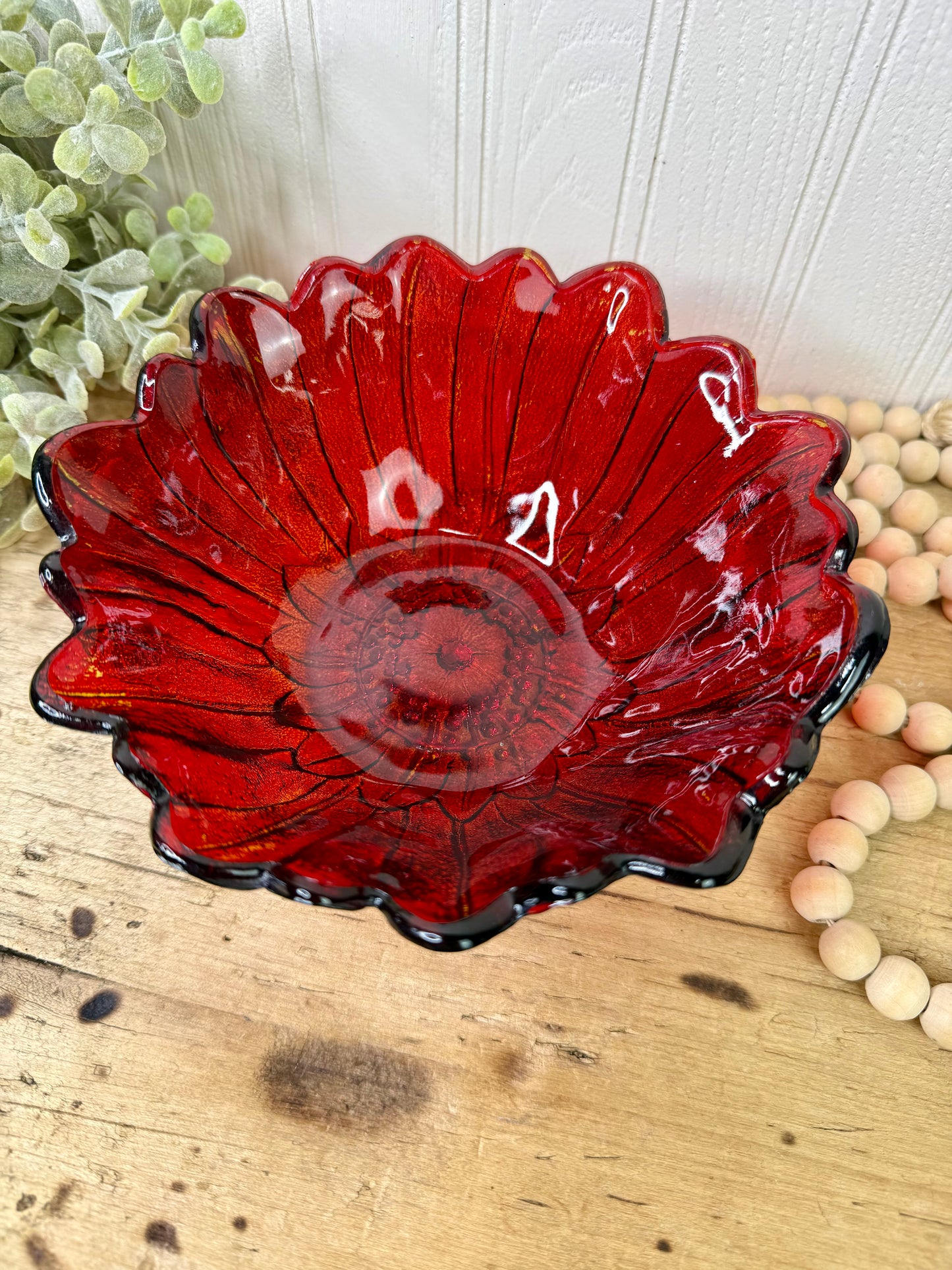 Vintage Indiana Glass Sunflower Pattern Red Bowl