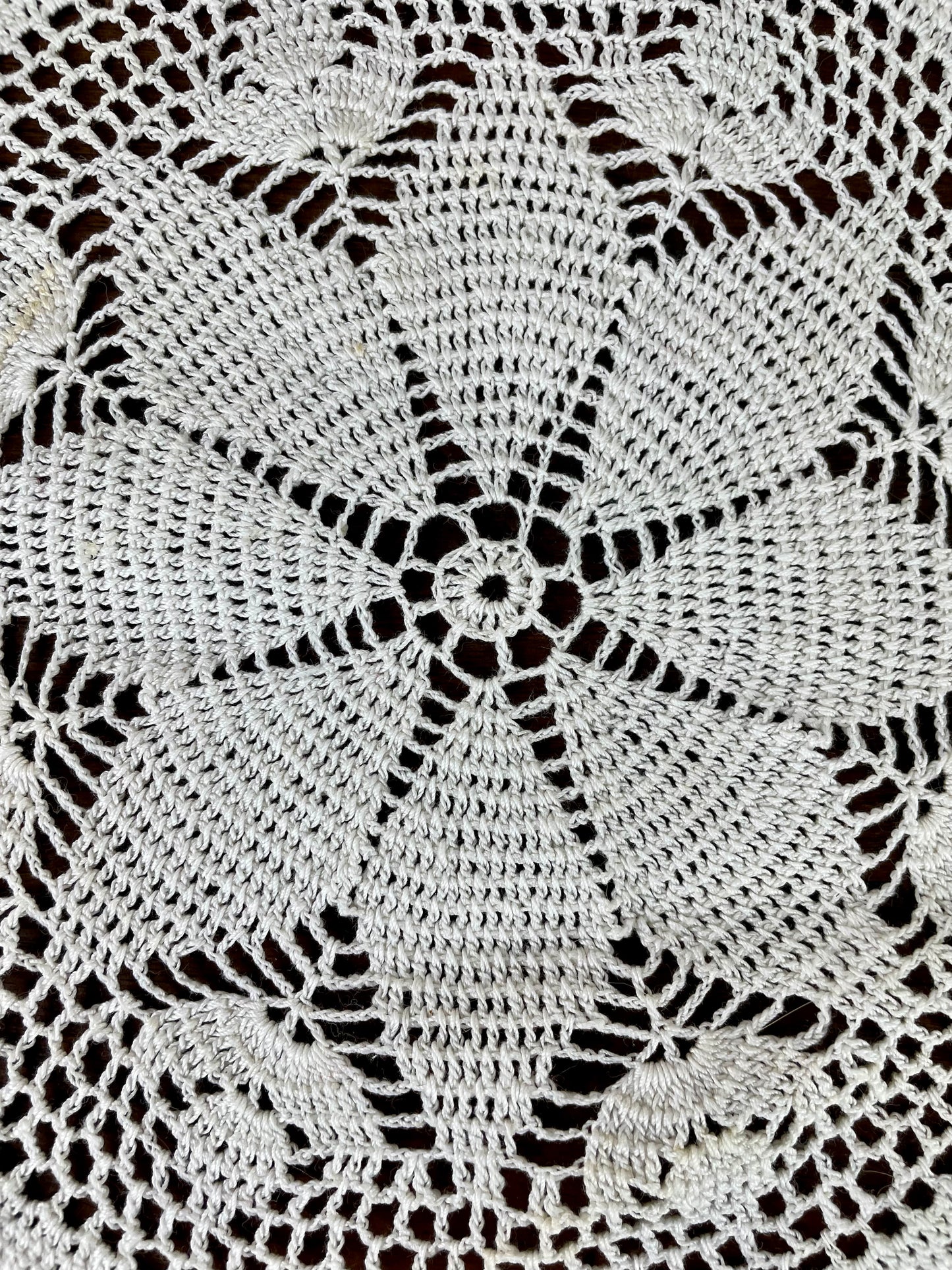 Vintage Doily R