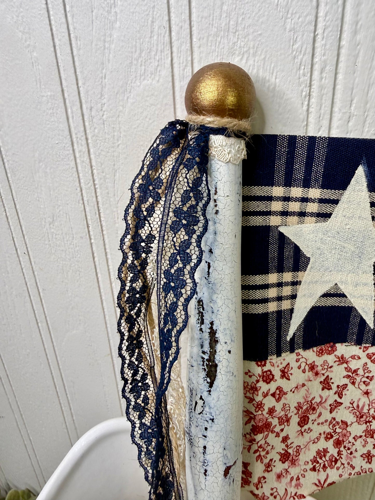 Handmade Spindle Flag with Floral Pattern