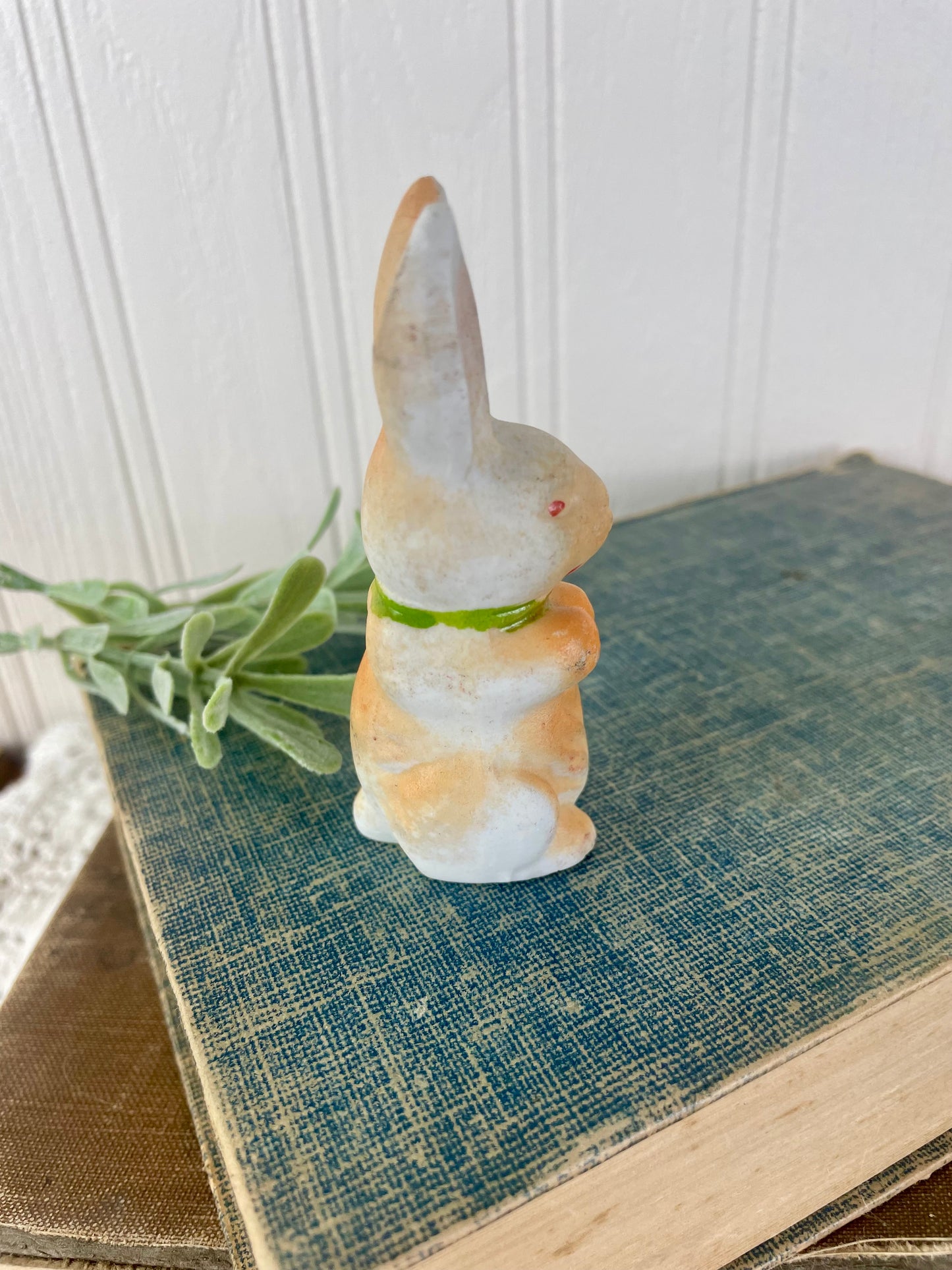 Vintage Miniature Ceramic Bunny