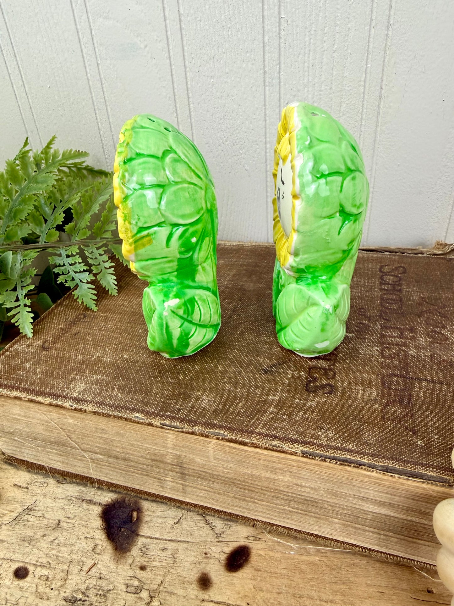 Vintage Ceramic Happy/Sad Sunflower Salt & Pepper Shaker Set