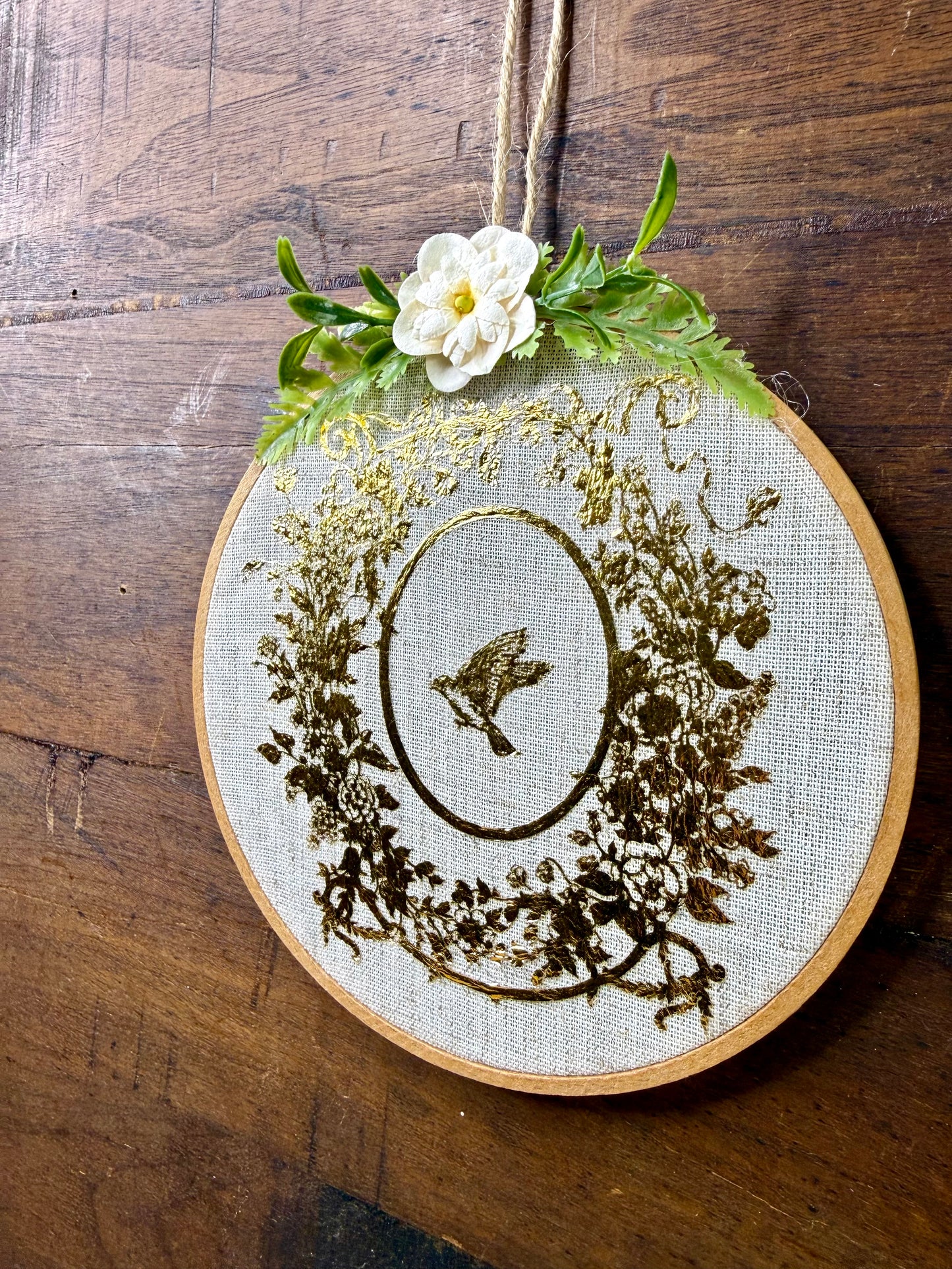 Upcycled Embroidery Hoop Wall Art with Gold Bird