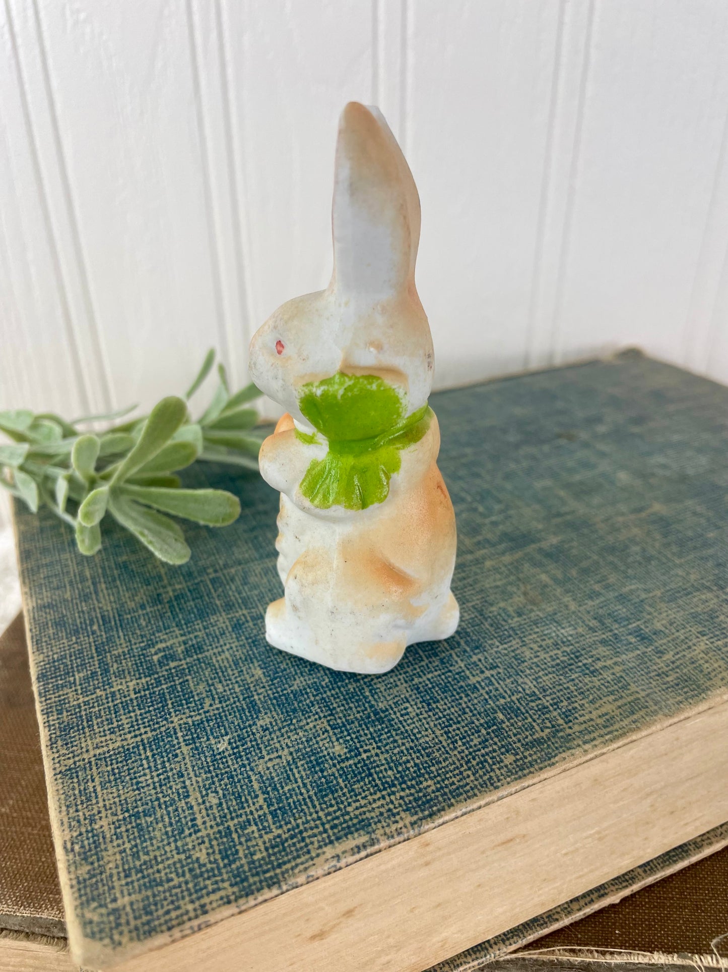 Vintage Miniature Ceramic Bunny