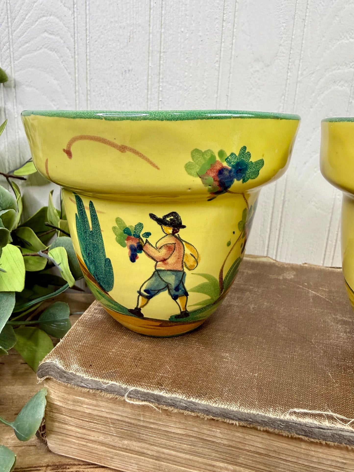 Vintage Hand Painted Italian Majolica Pottery Planter Set