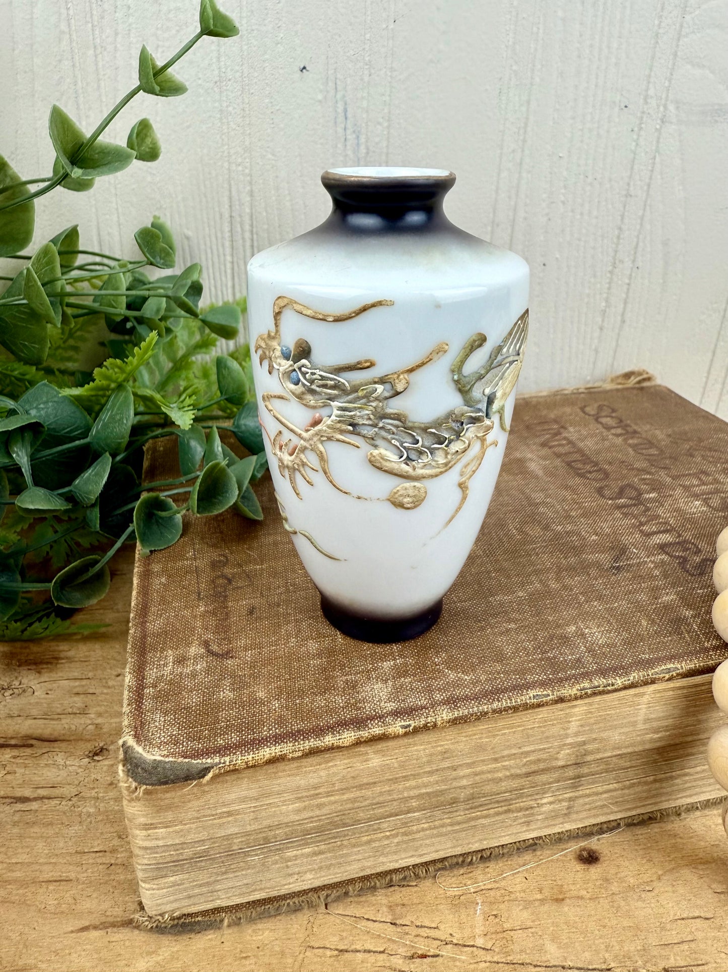 Vintage Japanese Moriage Dragonware Vase
