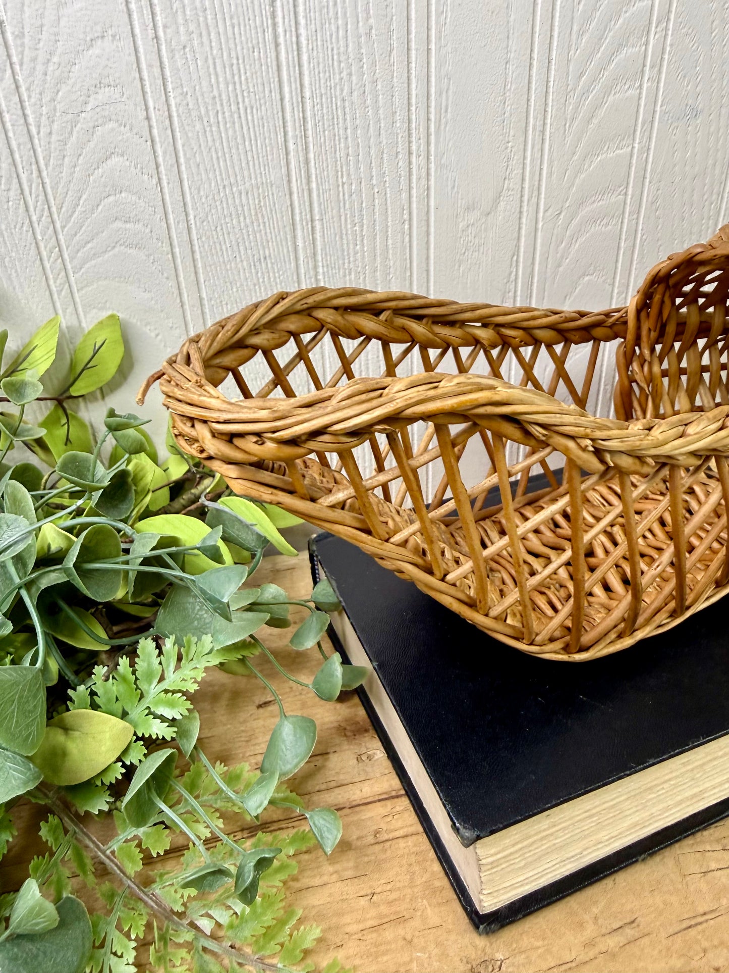 Vintage Wicker Wine Bottle Cradle