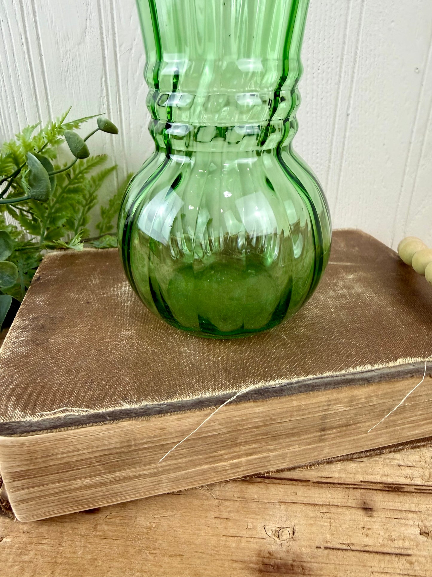 Vintage Anchor Hocking Green Glass Ivy Ball Ribbed Vase