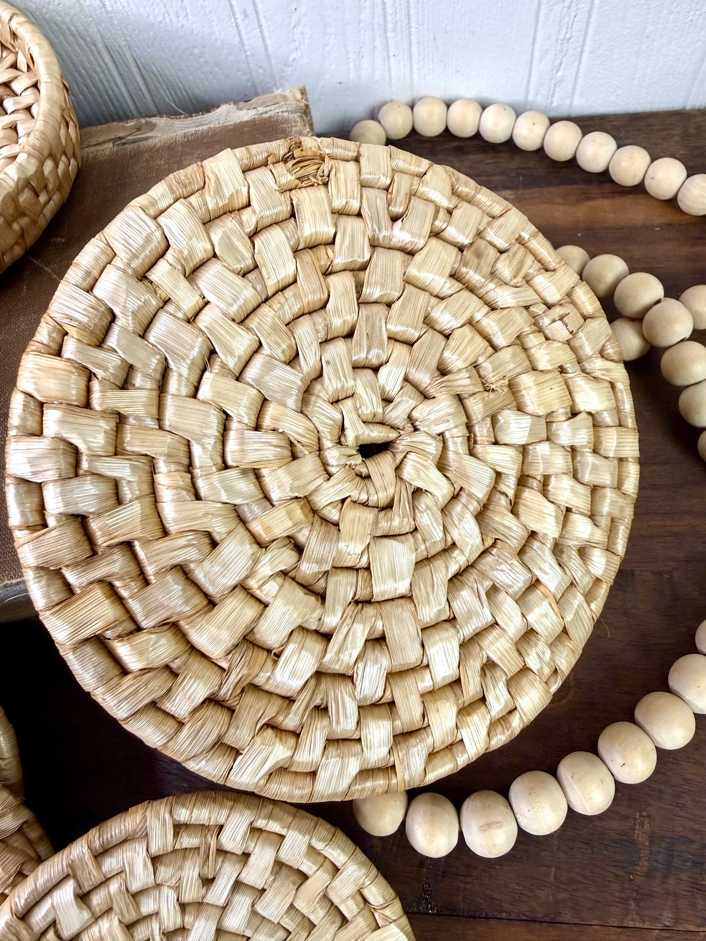 Vintage Wicker Coaster Set with Holding Case