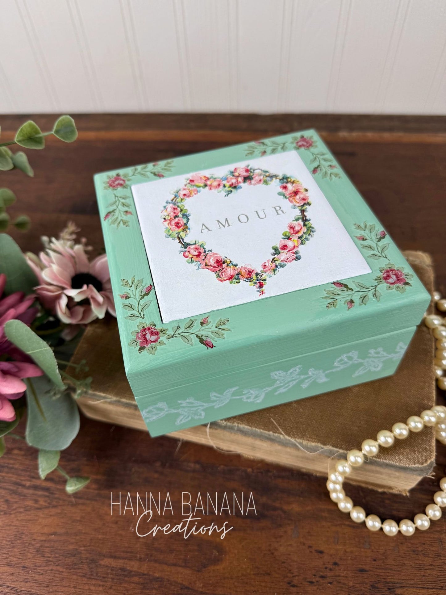 Upcycled Painted Mint Trinket Box