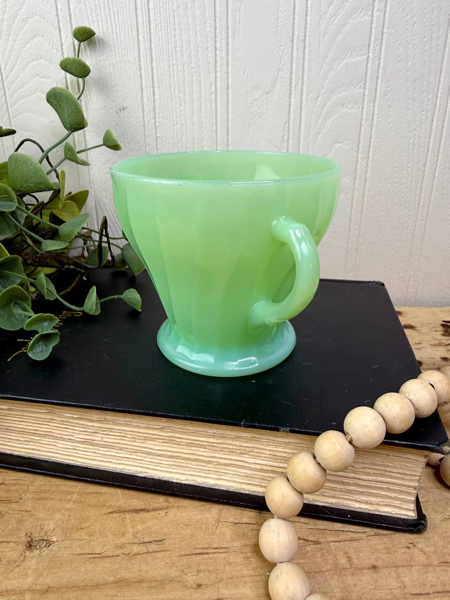 Vintage Anchor Hocking Jadeite Shell Swirl Sugar Bowl