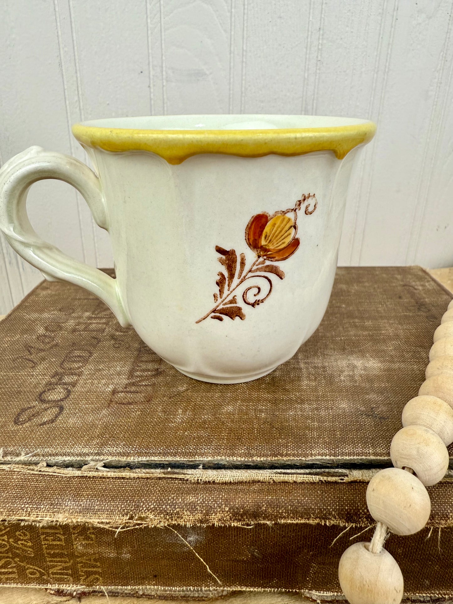 Vintage 1970’s Metlox Poppy Trail Golden Garden Mug
