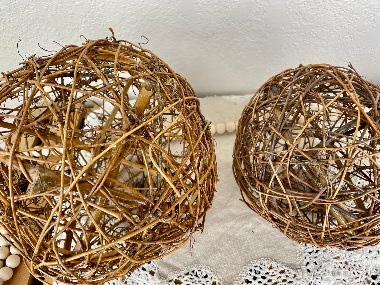 Decorative Wicker Ball Set