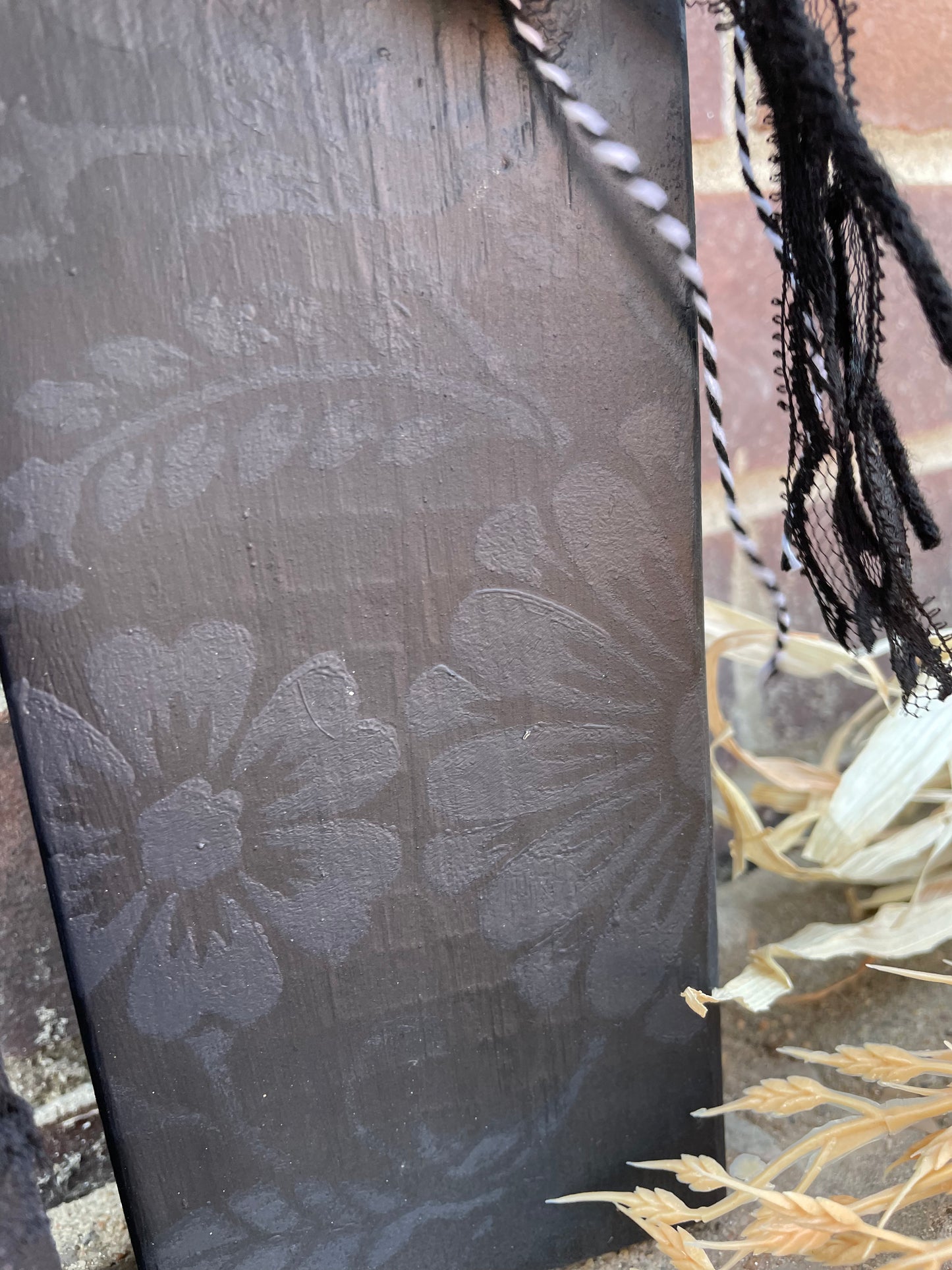Handmade Reclaimed Black Floral Pumpkin Set