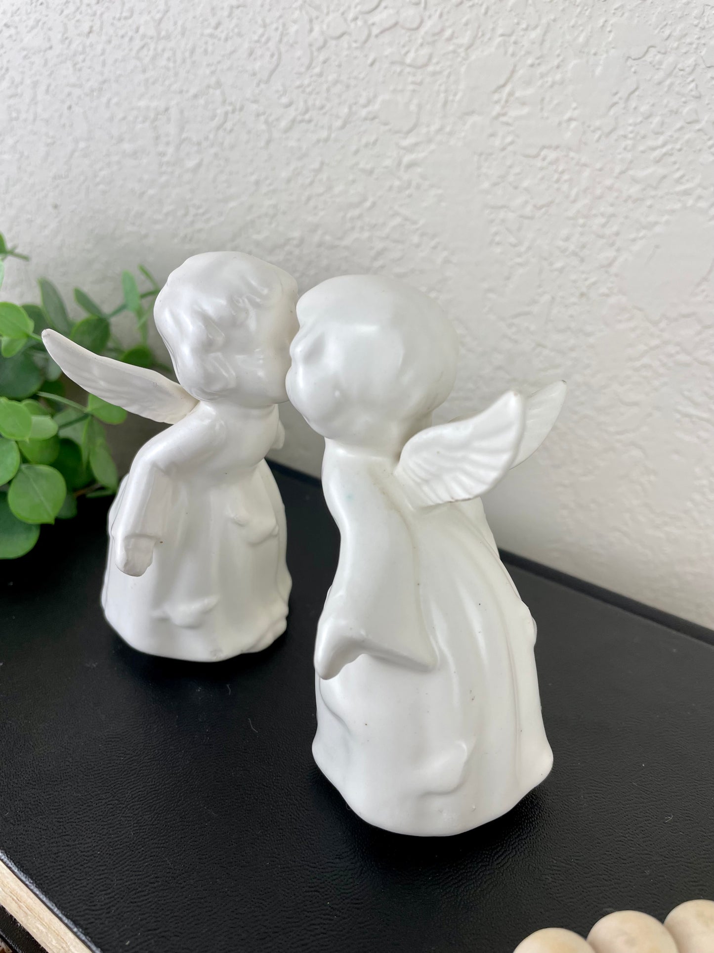 Vintage Ceramic Kissing Angels